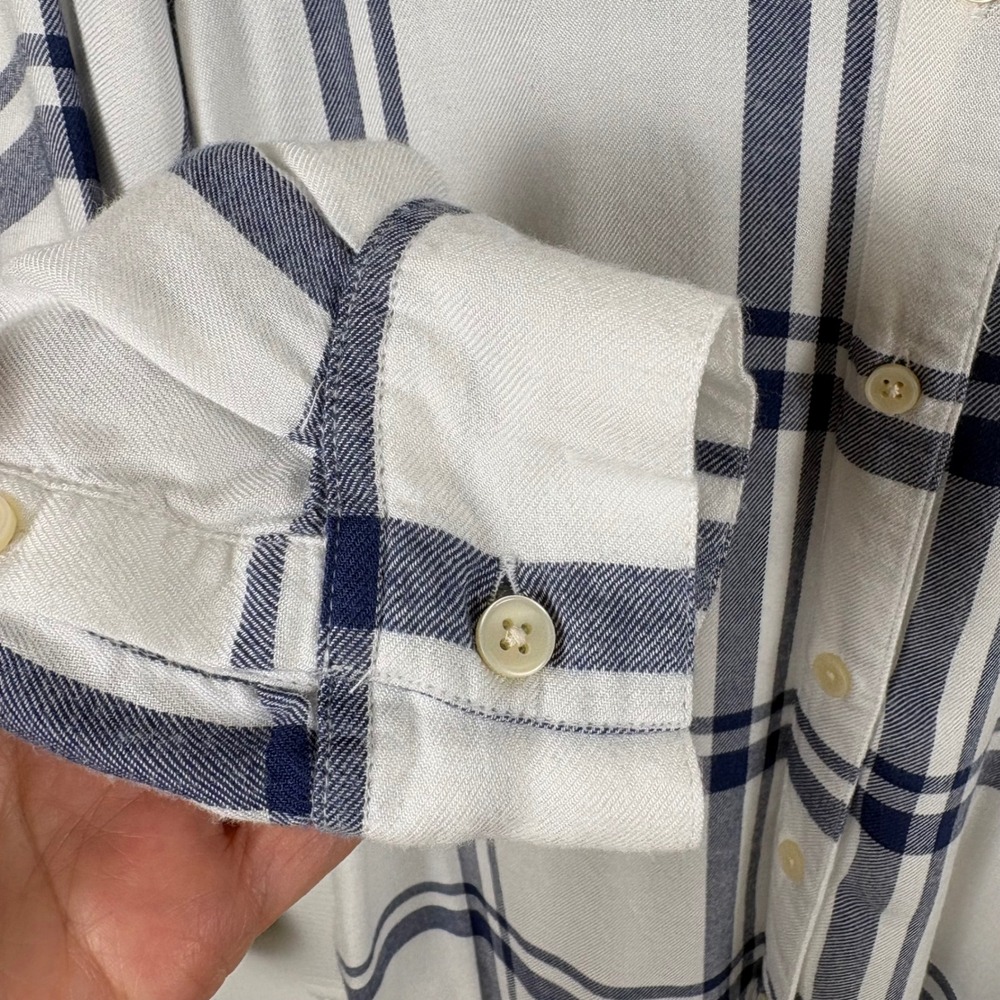 Style & Co Button-Down Shirt Women's S White Navy Plaid Long-Sleeve Soft Preppy - Picture 5 of 7